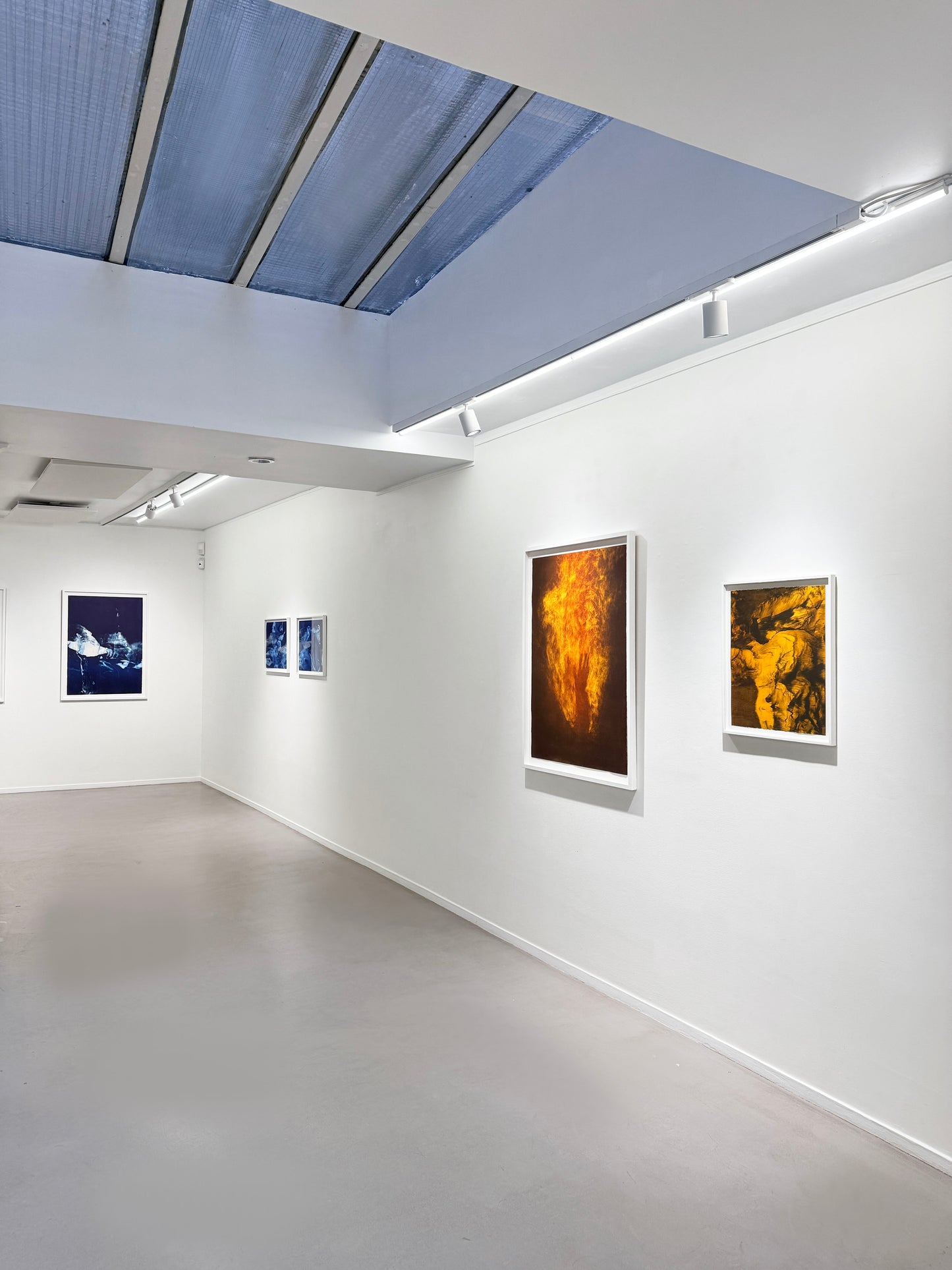 Nous qui débordons sans cesse